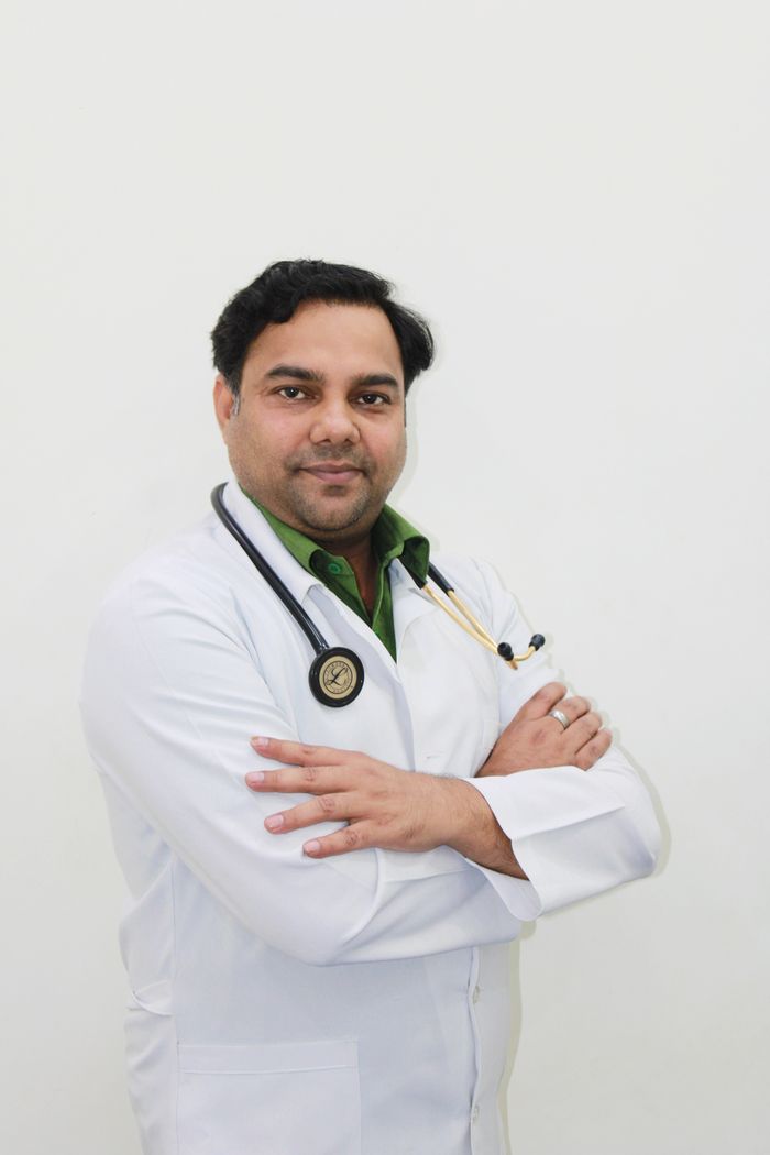 Dr. Imran Shaikh, Implantologist and Oral Surgeon at Pearl