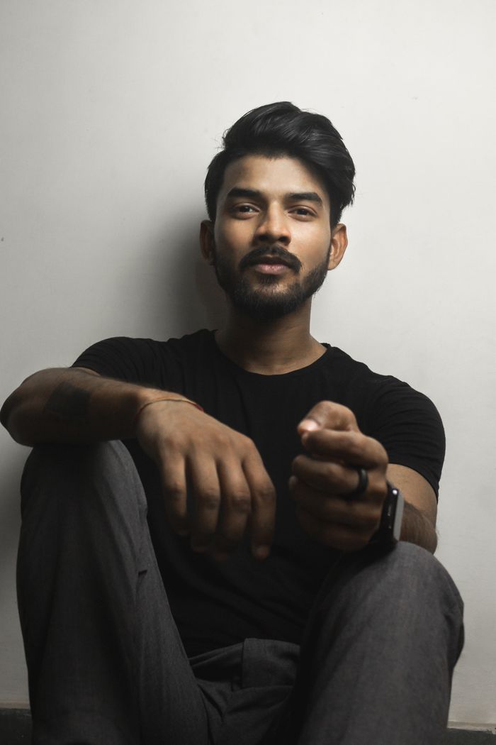 Manjit Aulakh, master of the straight razor shave